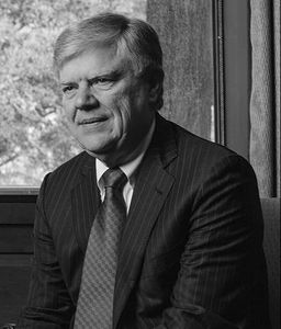 Dr Stephen Spann